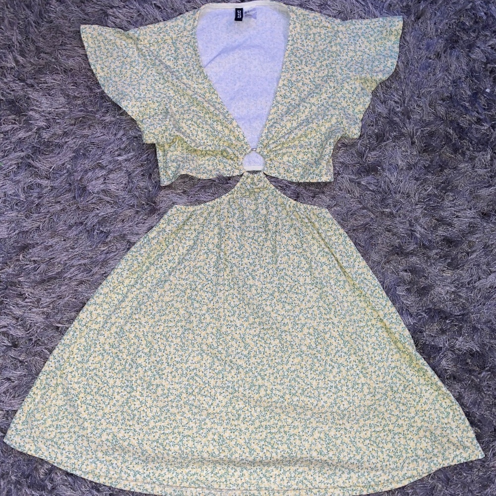 Flower dress